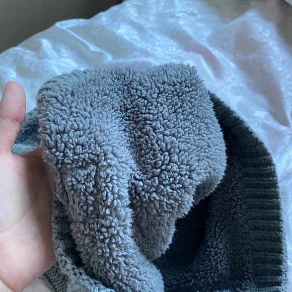 Tube scarf - Picture 2 of 3